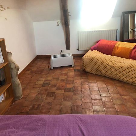 Chanzeaux Chambres D'Hotes - Ancienne Ecole St Joseph מראה חיצוני תמונה