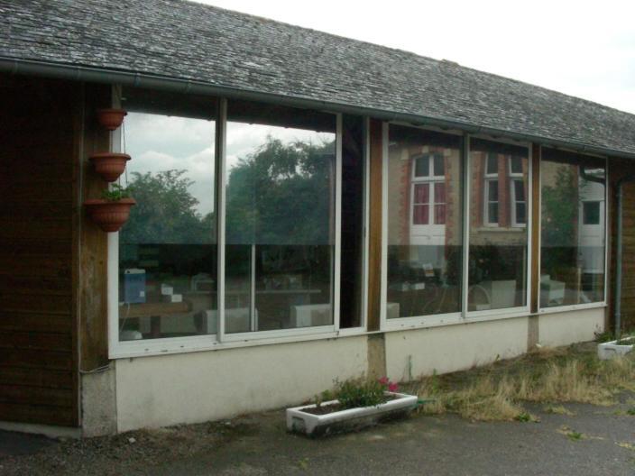 Chanzeaux Chambres D'Hotes - Ancienne Ecole St Joseph מראה חיצוני תמונה